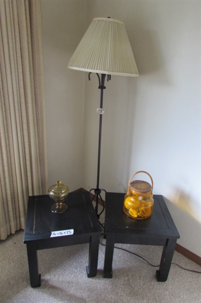 SIDE TABLES, FLOOR LAMP & DECOR
