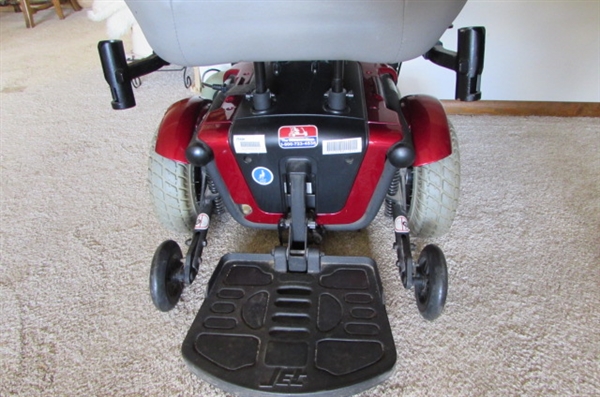 JET 3 ULTRA ELECTRIC SCOOTER