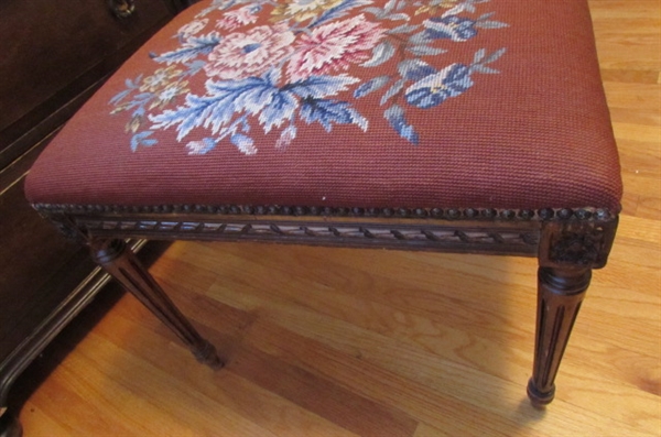 VINTAGE NEEDLEPOINT STOOL