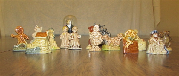 COLLECTABLEWADE FIGURINES