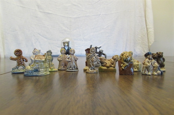 COLLECTABLEWADE FIGURINES