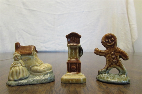 COLLECTABLEWADE FIGURINES