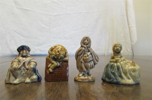 COLLECTABLEWADE FIGURINES