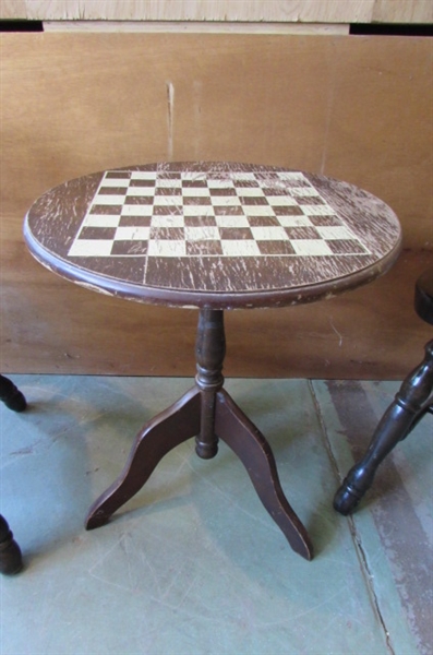 2 SOLID WOOD CHAIRS, ROUND CHECKERBOARD/CHESS TABLE & RECTANGULAR TABLE