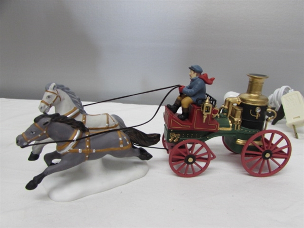 DEPT 56 DICKENS VILLAGE - ASHWICK LANE HOSE & LADDER FIREHOUSE WITH HORSE DRAWN WAGON & FIGURINES