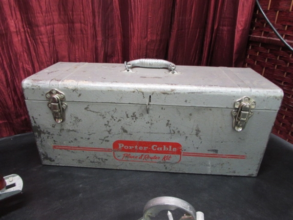 PORTER CABLE PLANE & ROUTER KIT IN METAL BOX