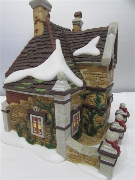 DEPT 56 DICKENS VILLAGE - TATTYEAVE KNOLL & HORSE DRAWN CARRIAGE