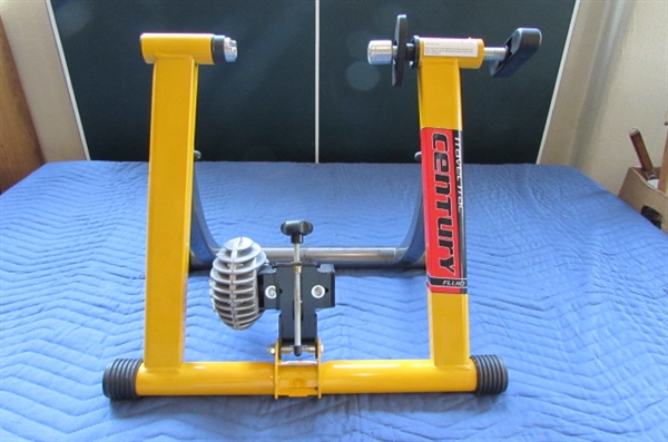 TRAVEL TRAC CENTURY BIKE TRAINER