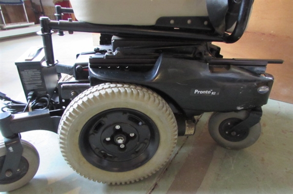 PRONTO R2 ELECTRIC WHEELCHAIR - NEEDS BATTERIES