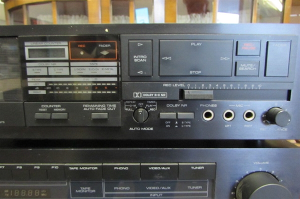 YAMAHA STEREO EQUIPMENT