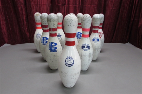 10 AUTHENTIC RETIRED BOWLING PINS