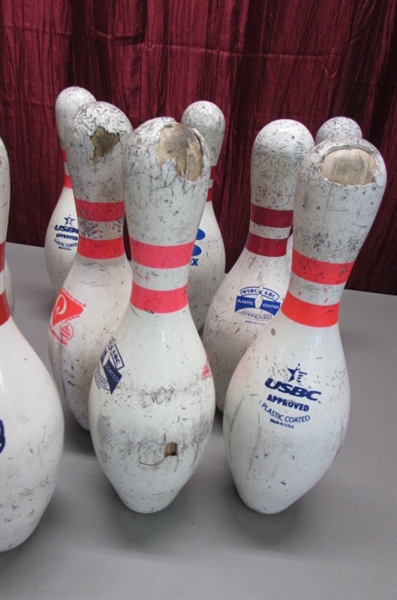 10 AUTHENTIC RETIRED BOWLING PINS