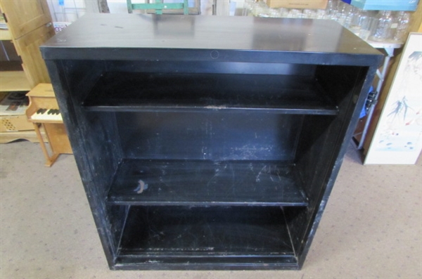 METAL SHOP SHELVING UNIT