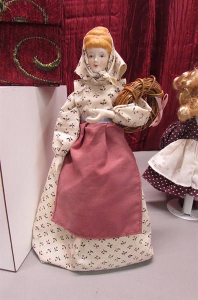 ANIMATED PORCELAIN DOLL AND MORE