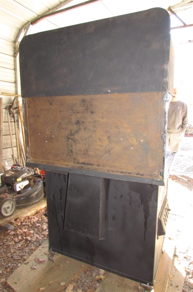 LATE 1800'S ANTIQUE WOOD/COAL BURNING COOK STOVE **OFF-SITE**RESERVE HAS BEEN MET**