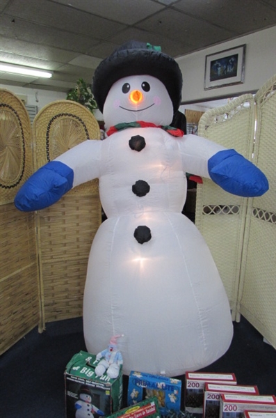 8 FOOT INFLATABLE SNOWMAN AND MORE