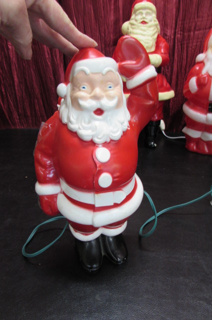 Lot Detail - VINTAGE SANTAS