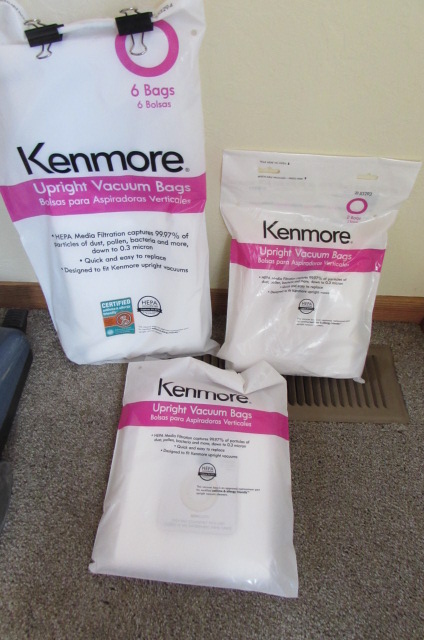 Lot Detail - KENMORE VACUUM WITH SMALLER VACUUM