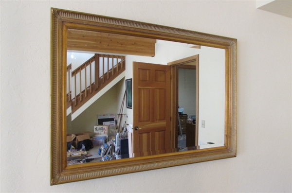 MIRROR, COAT HANGER AND RUGS