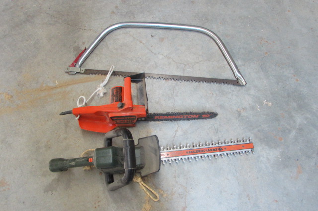 Electric deals bow saw