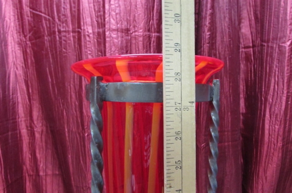 STUNNING TALL ART GLASS VASE IN METAL HOLDER
