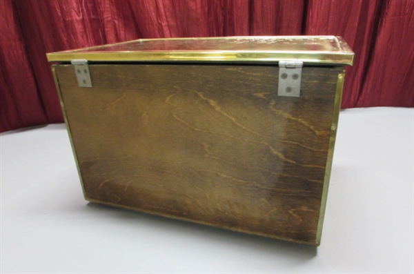 BRASS STORAGE BOX WITH HINGED LID