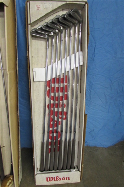 VINTAGE SPALDING WOODEN GOLF CLUBS AND WILSON GOLF CLUBS