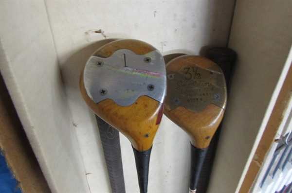 VINTAGE SPALDING WOODEN GOLF CLUBS AND WILSON GOLF CLUBS