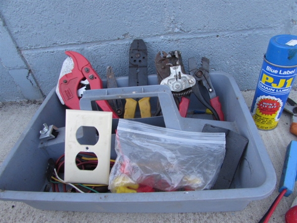 ELECTRICAL/ TOOL LOT