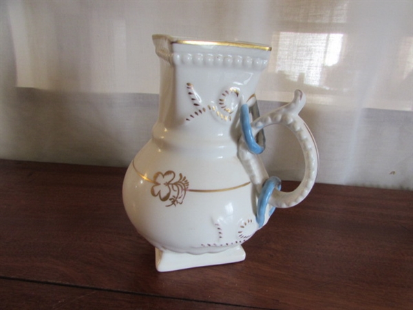COLLECTION OF VINTAGE/ANTIQUE PITCHERS