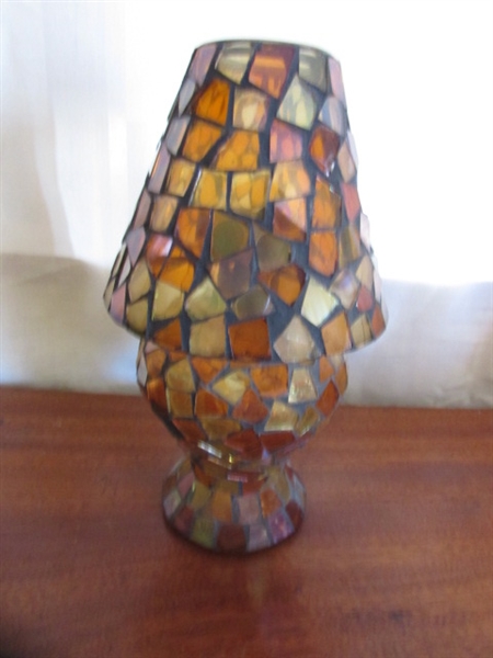VINTAGE AMBER GLASS COLLECTION