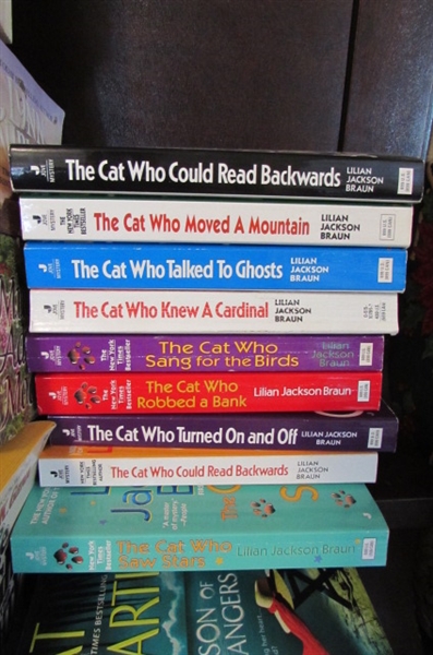 PAPERBACK BOOK COLLECTION