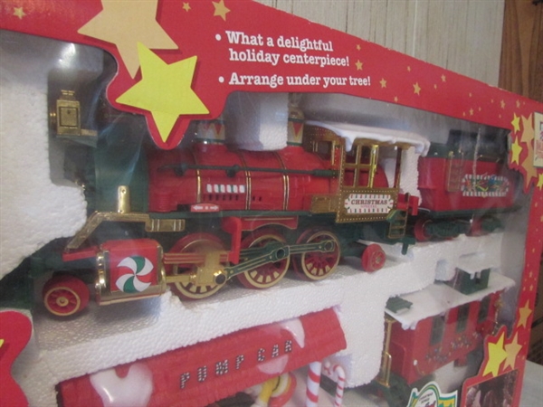 HOLIDAY TIME EXPRESS TRAIN SET & CHRISTMAS WREATHS & TOYS