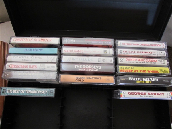 CLASSIC CASSETTE COLLECTION WITH RADIO/ TAPE PLAYER