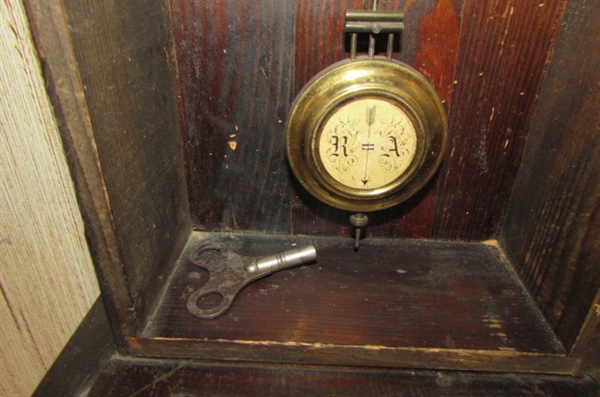 ANTIQUE CLOCK AND MANTLE CLOCK WITH KEYS