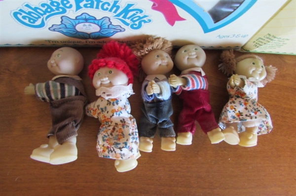 CABBAGE PATCH KIDS COLLECTION