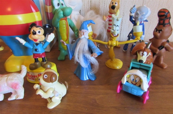 VINTAGE COLLECTION OF SMALL WIND-UP TOYS, DISNEY TOYS, STACKING MICKEY MOUSE & MORE