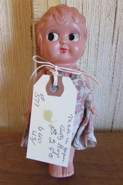 VINTAGE JAPANESE PORCELAIN DOLL COLLECTION PLUS A PLASTIC BETTY BOOP