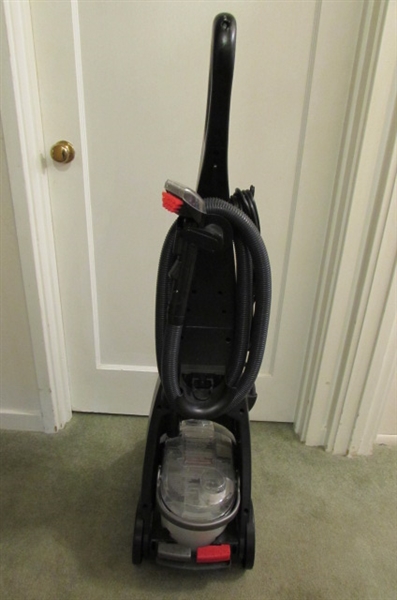 BISSEL PRO HEAT CARPET SHAMPOOER & VACUUM