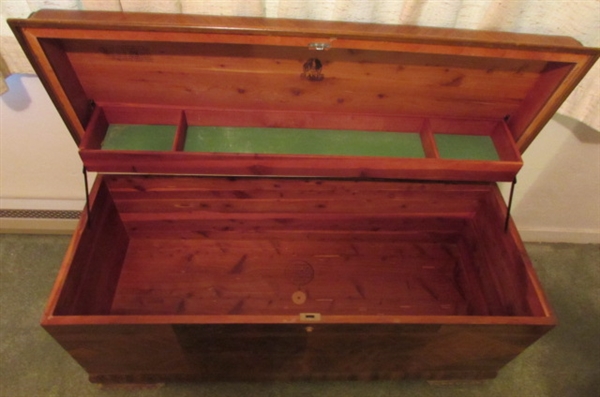 VINTAGE/ANTIQUE 'LANE' WATERFALL CEDAR CHEST WITH TRAY