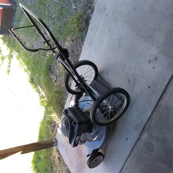 MASTERCRAFT 22 LAWNMOWER