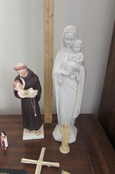 ROSARIES, DEVOTIONAL, POCKET BIBLES & STATUES