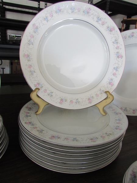 SET OF ROSEMARY CHINA