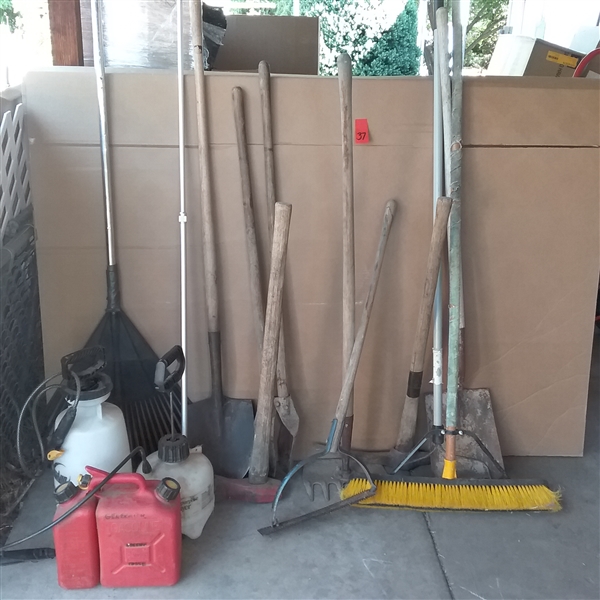 LOT OF OUTDOOR TOOLS