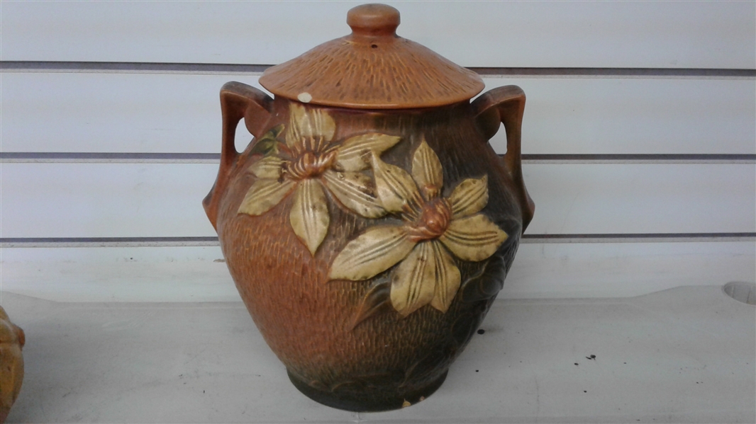 ROSEVILLE BROWN CLEMATIS POTTERY