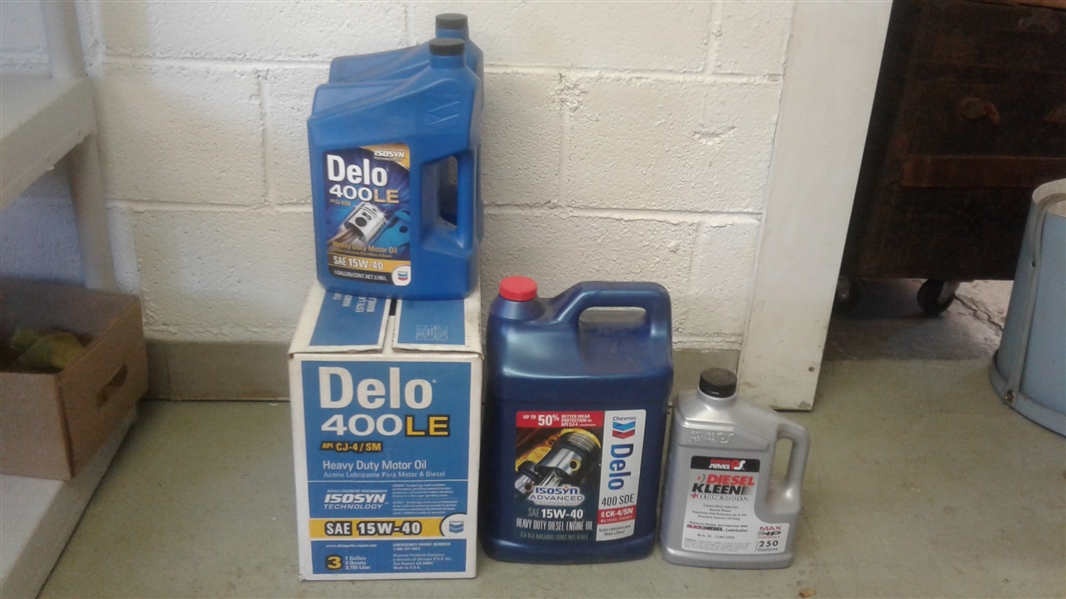 DELO 400LE 15W-40 AND DIESEL CLEAN CETANE BOOST