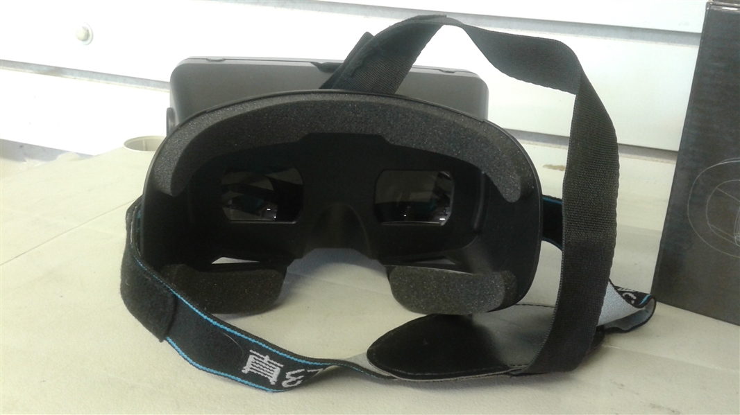 3D VIRTUAL REALITY HEADSET