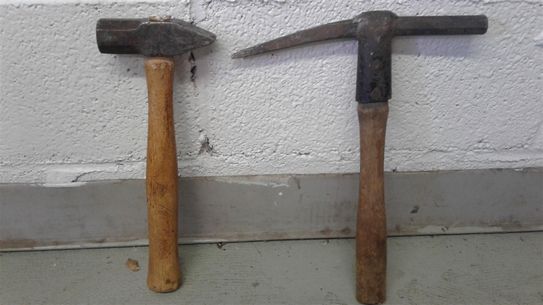 HAMMER AND ANVIL LOT