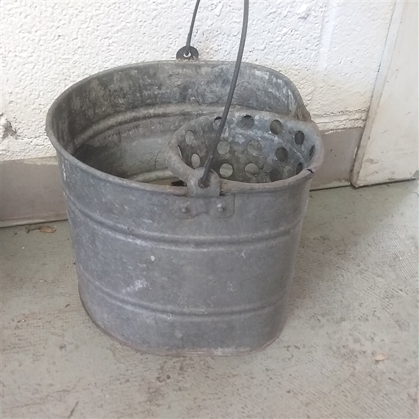 VINTAGE METAL BUCKETS AND METAL PIECES