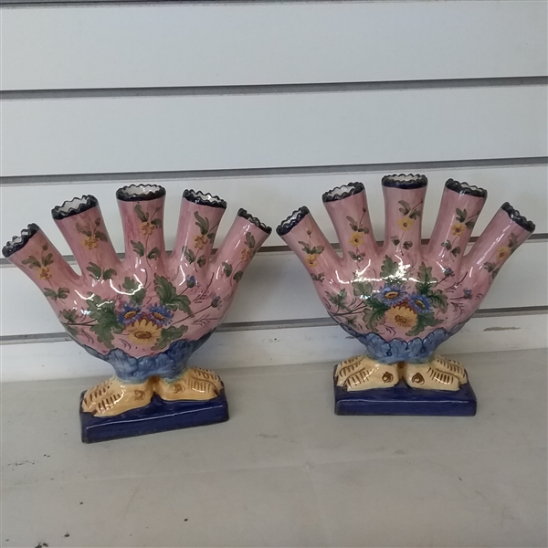 ANTIQUE PORCELAIN EGISTO FANTECHI 5 FINGER VASES